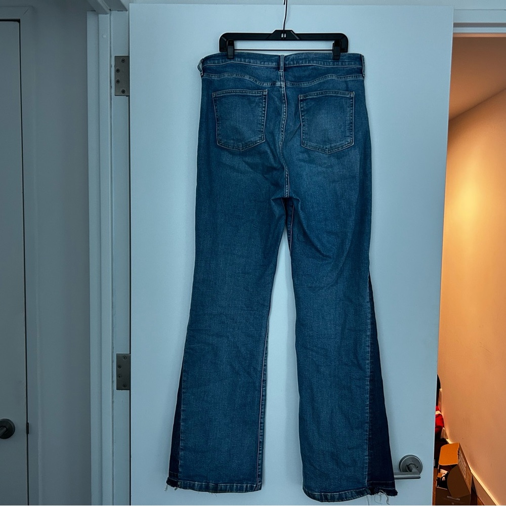 GAP High Rise Patched '70s Flare Jeans 32T - Picture 6 of 7